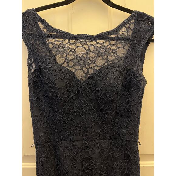 Morilee by Madeline Gardner Long Blue Lace Fit & Flare Gown Women's Size 14 EUC - Picture 2 of 7